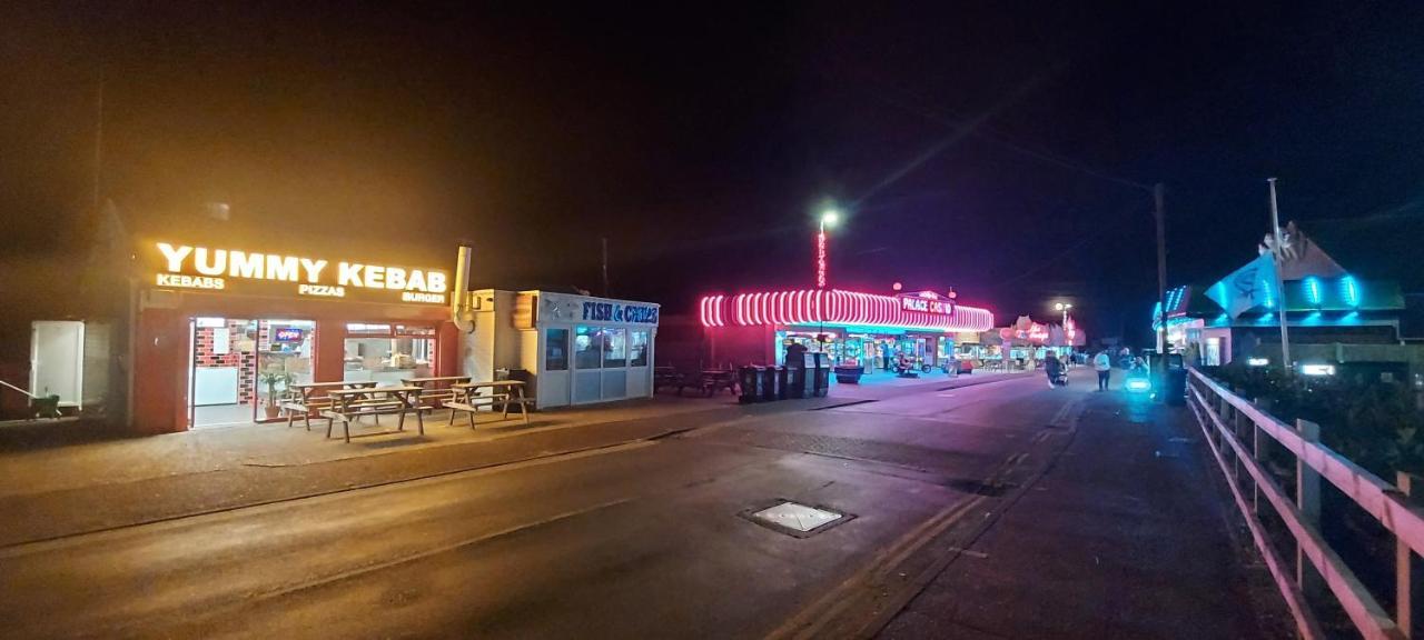 Hemsby Chalet Экстерьер фото